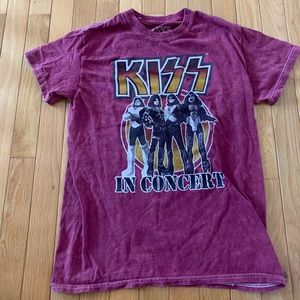 Forever 21 KISS shirt